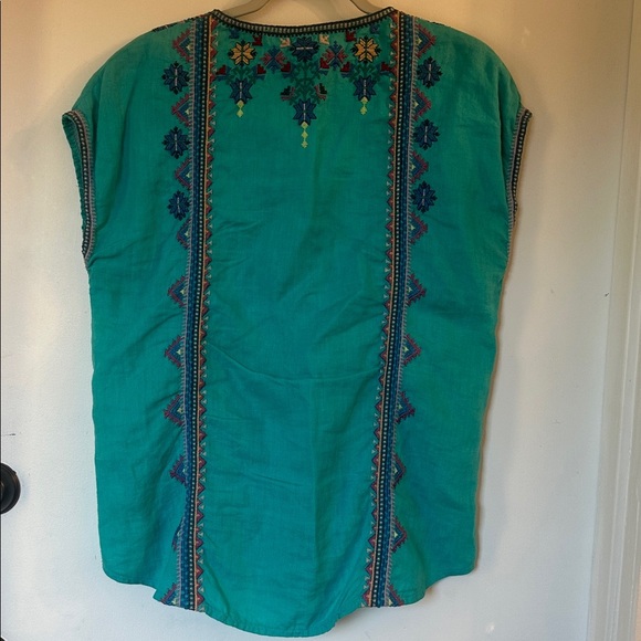 Johnny Was Teal Embroidered Bohemian linen Blouse boho size small - Picture 6 of 6